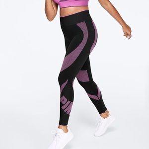 Victoria Secret Pink  black active leggings